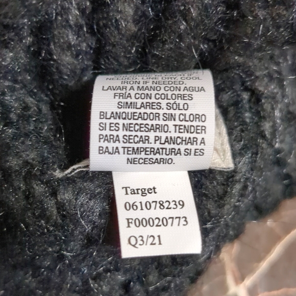 Women's Thick Winter Beanie From Target - Picture 5 of 8